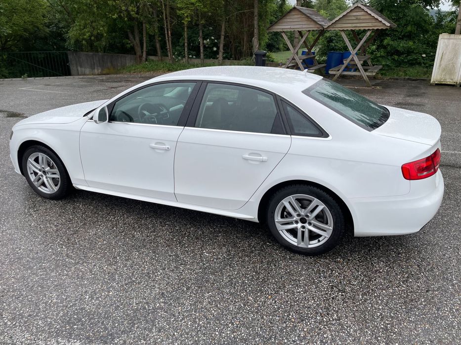 Audi A4 B8 3.2 FSI V6 Quattro Ambition – 265CP