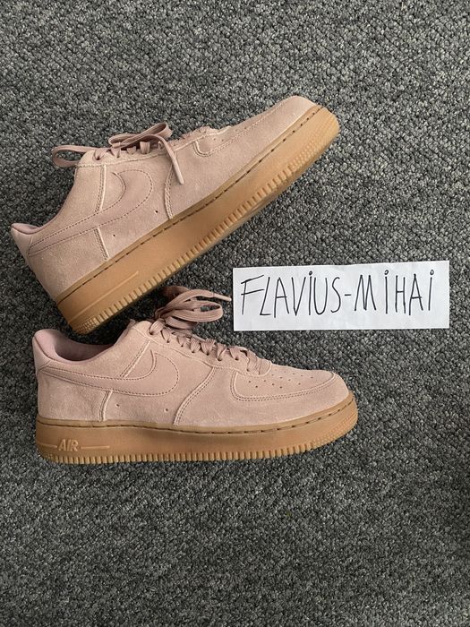 Nike Air Force Particle Pink