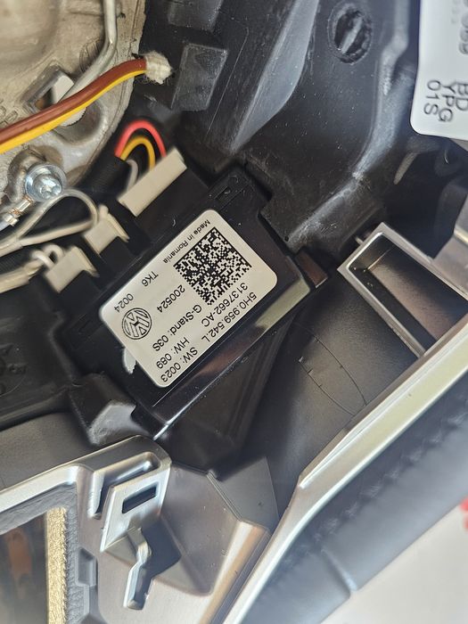 Volan cu comenzi VW Golf 8 Passat Touareg R Line cod 5H0959542L / 760419089