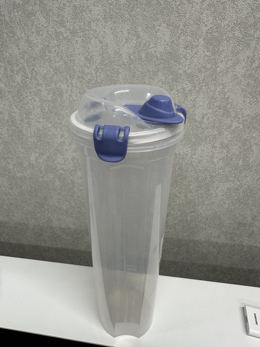 Отдам бутылку для масла