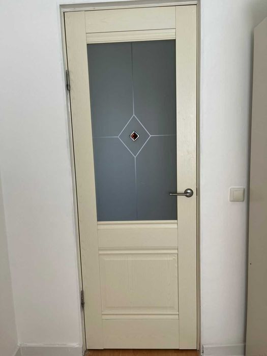 Продам б/у межкомнатные двери