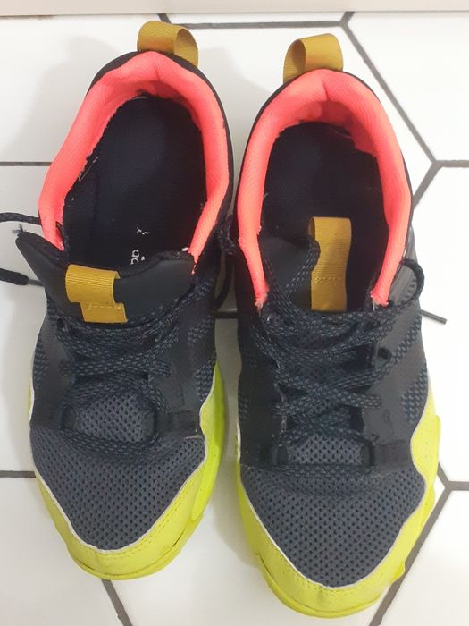 Vand adidasi Adidas