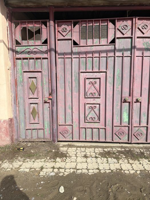 Ворота для дома б/у