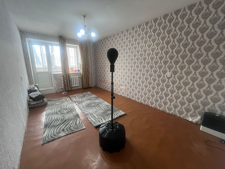 Продам 4 комн кв, 102 кв.м, 1/3, 1990г