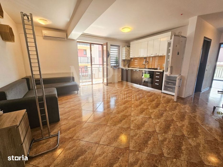 Apartament 3 camere de vanzare in Floresti — fotografia 1