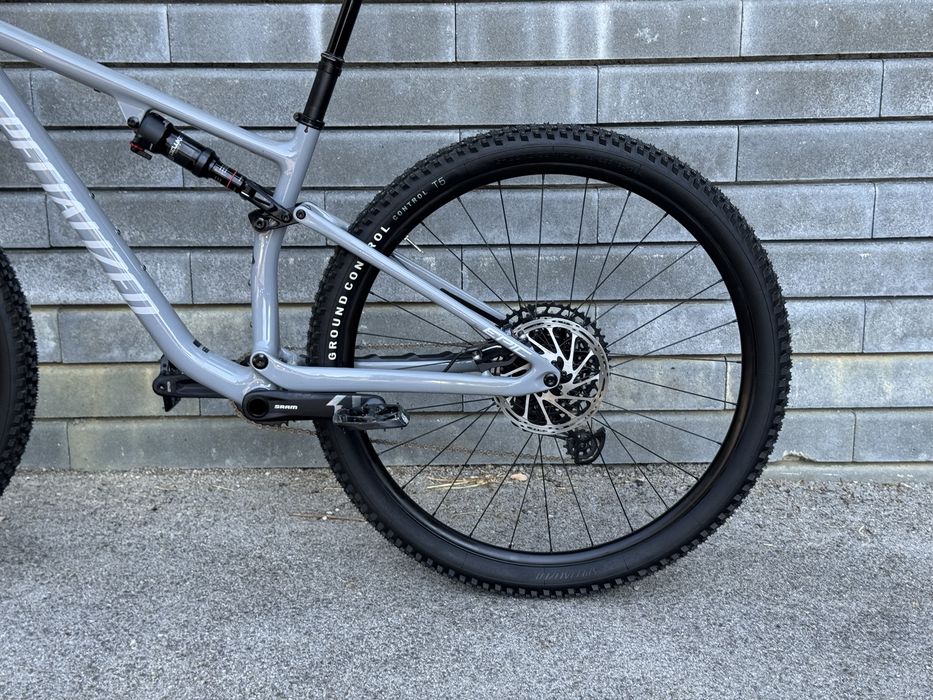 Карбонов планински велосипед SPECIALIZED EVO 2023(М размер)