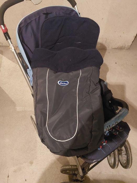 Продавам детска синя лятна количка Chipolino