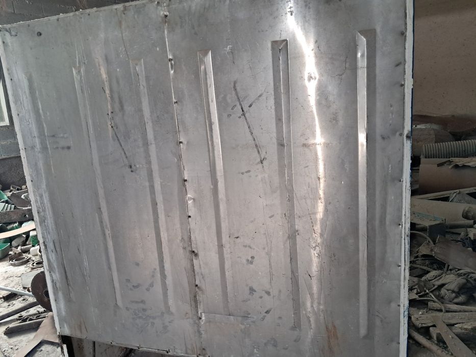 Холодильник профессиональный.й