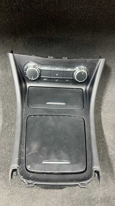 Климат контроль Мерседес CLA 2014 W117