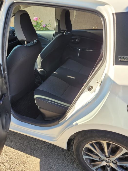 TOYOTA Yaris 2019 — imagine 5