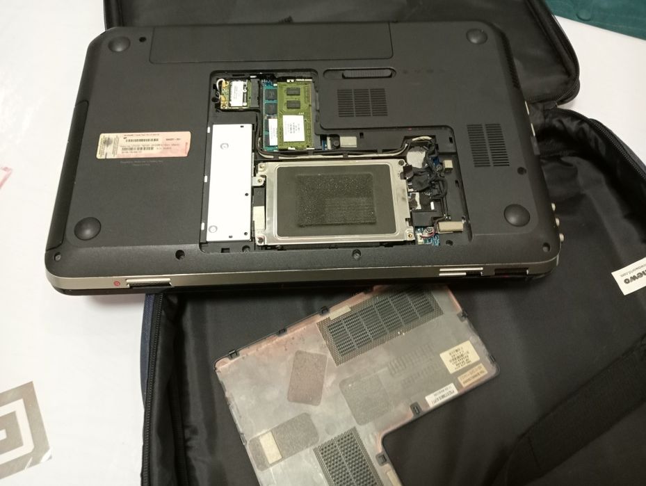 HP Pavilion dv6 ноутбук сотилади.