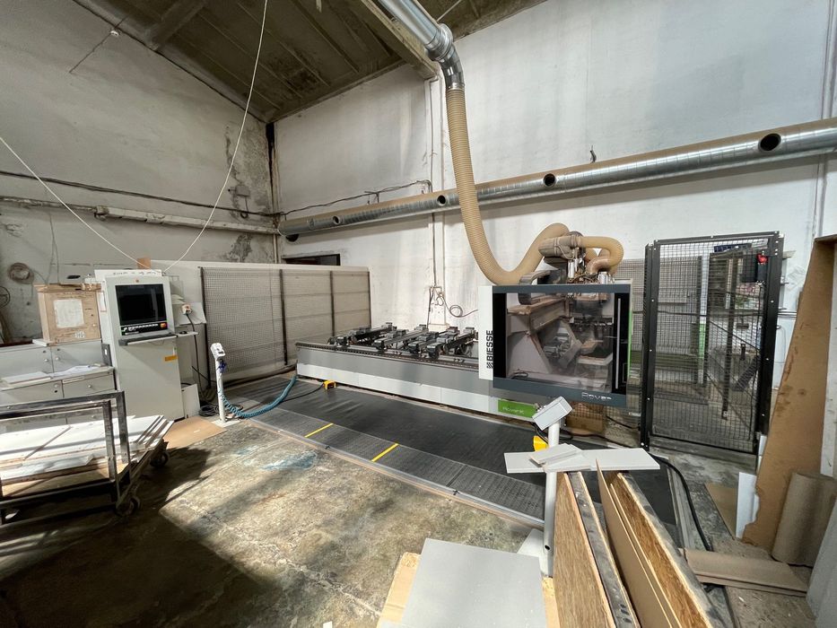 машина Rover 1232k