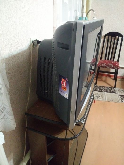 Телевизор LG Super slim