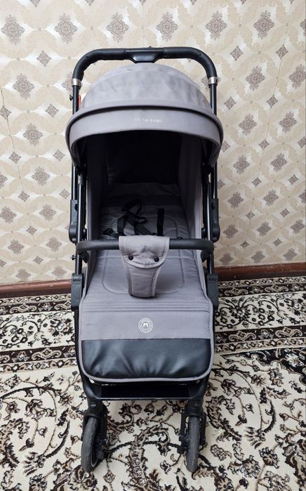Коляска   INING BABY