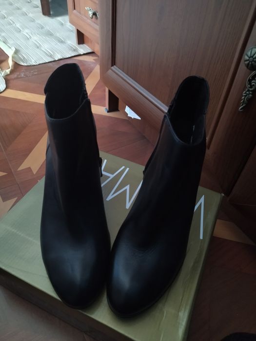 Дамски обувки черни