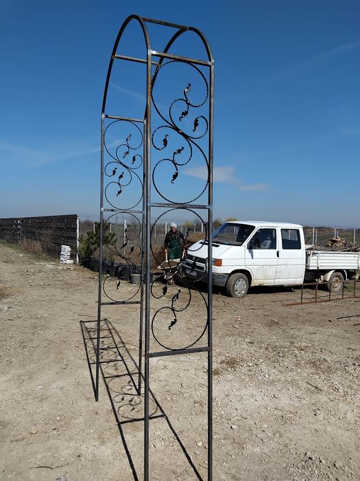 Arcade pergole balansoare de vânzare