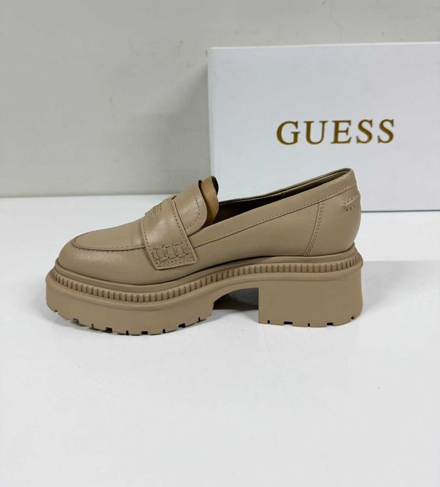 Guess Finda Loafer