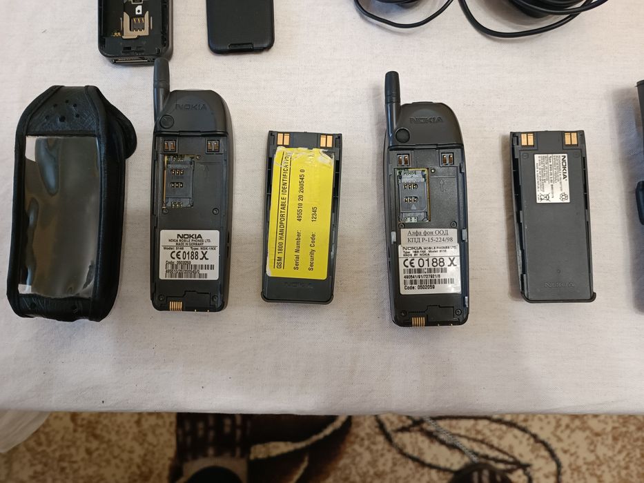 Телефони Nokia  и Samsung