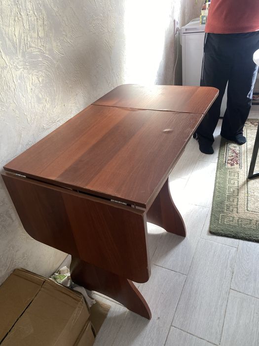 Кухонный стол трансформер