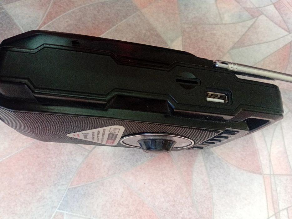 Продам радиоприёмник..эфем...