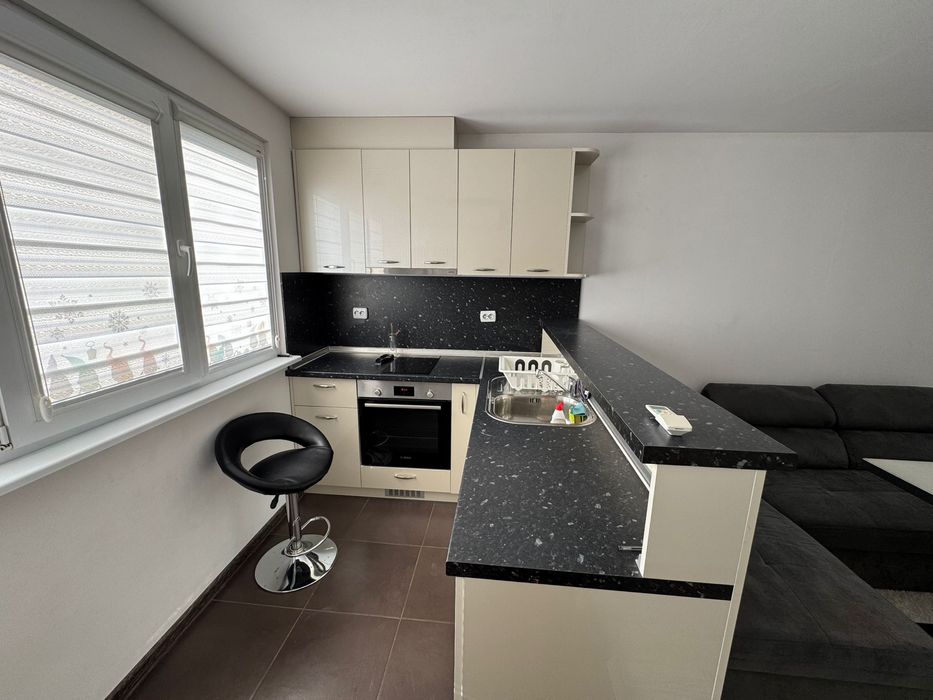 Продава се Двустаен апартамент в Силистра, Изток - 44 кв.м за 1102 €/кв.м - Снимка #5