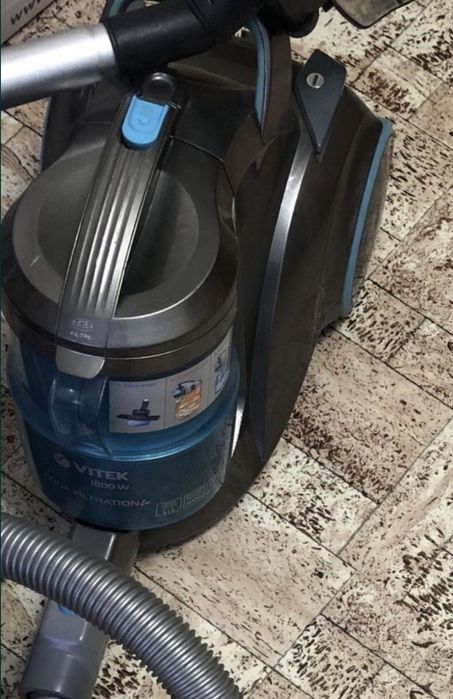 Продам бу пылесос