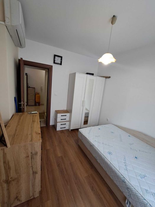 Продава се Тристаен апартамент в София, Кръстова вада - 80 кв.м за 1722 €/кв.м - Снимка #4