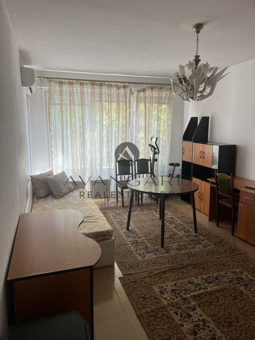 Продава се Двустаен апартамент в Пловдив, Христо Смирненски - 60 кв.м за 1870 €/кв.м - Снимка #1