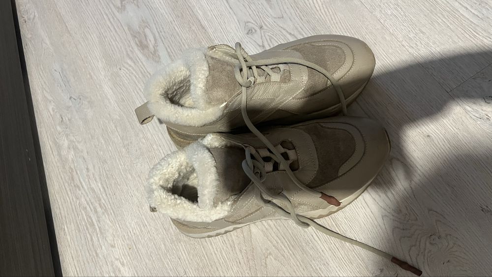 Зимние кроссовки