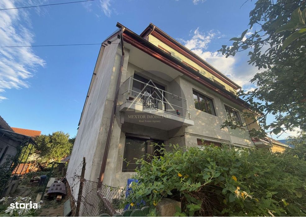 Casa duplex de vanzare,  Medias