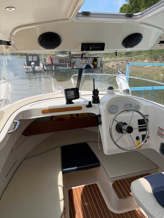 QuickSilver Weekend 640 Pilothouse