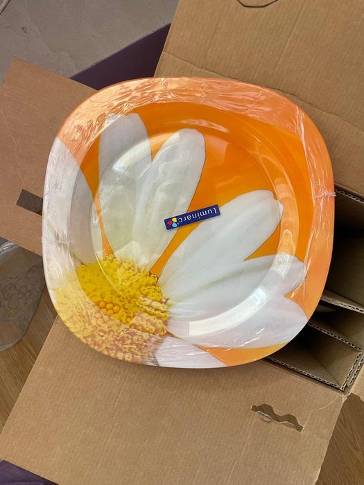 Столовый сервиз новый Люминарк