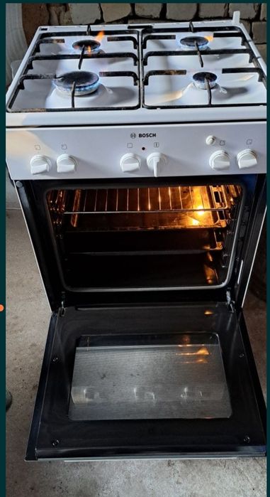 Срочно продается газ плита  Bosch