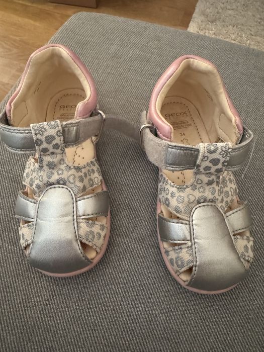 Sandale Geox 24 in stare buna