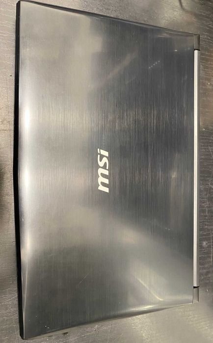 Hope Amanet P3 Laptop MSI MS-16J7