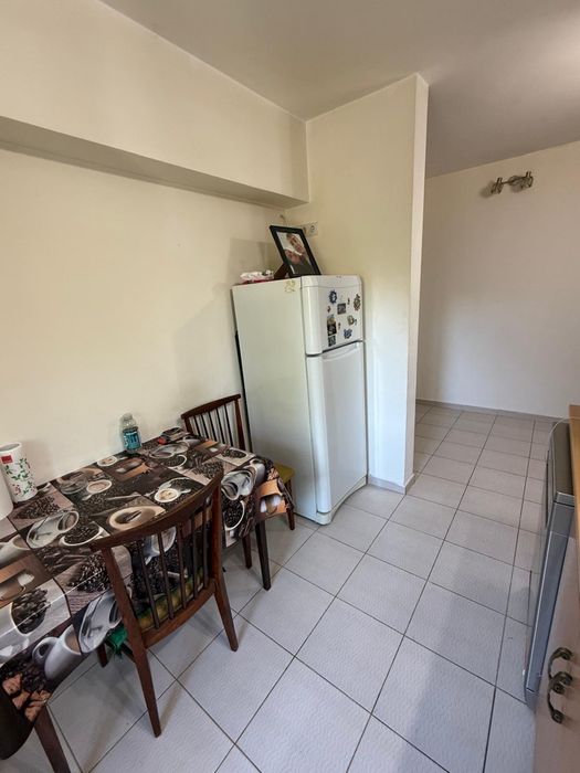Apartament 3 camere de inchiriat
