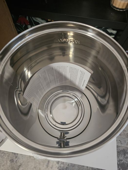 Topitor ceara 1800W, 15L nou