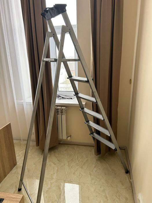 Стремянка для работы