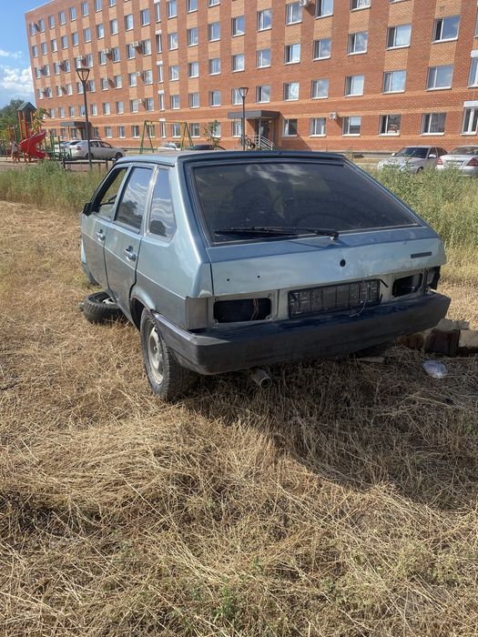 Продам ваз 2109