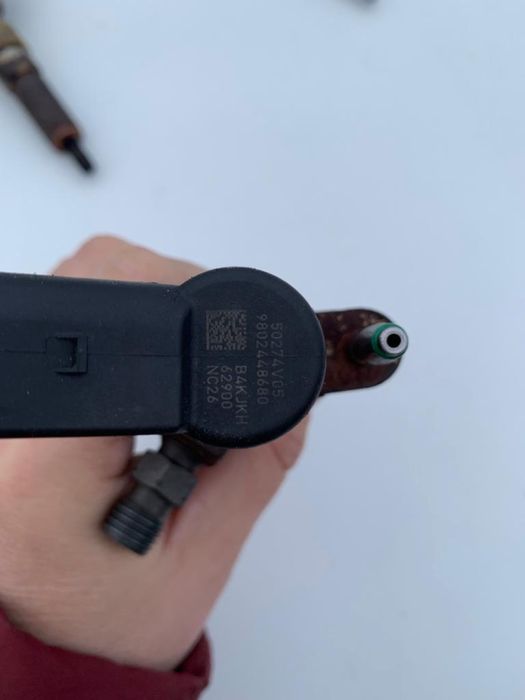 Injectoare (injector) 1,6 citroen Ford,Mazda TDCI.E5 cod  50274V05