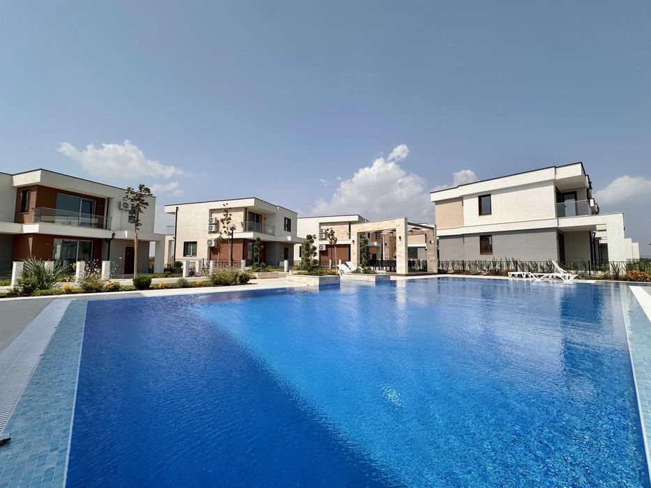 Продава се Къща в Поморие - 142 кв.м за 1901 €/кв.м - Снимка #9