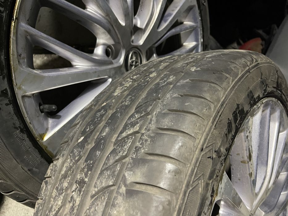 Камри 70 R18 комплект Оригинал