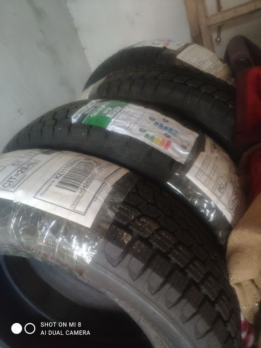 Комплект зимних шин новых.
