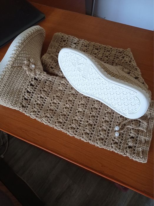 Cizme crosetate manual