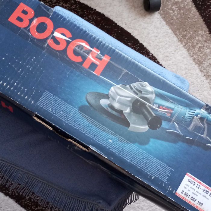 Шлифовальная машина BOSCH