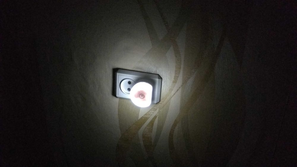 Ночник LED + двойное USB зарядное устройство