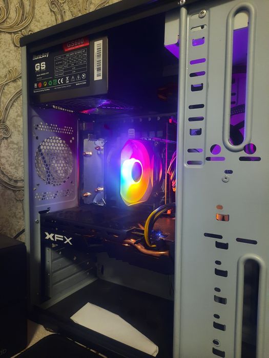 Kompyuter sotiladi srochni