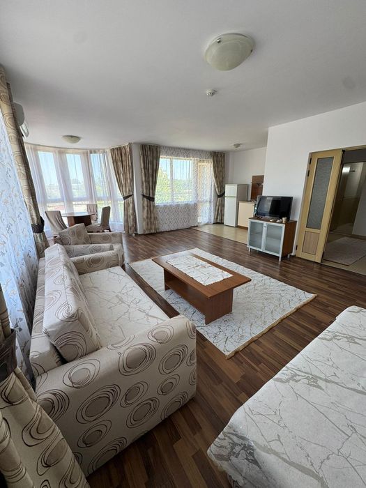 Дава се под наем Двустаен апартамент в Несебър - 85 кв.м за 510 € - Снимка #2