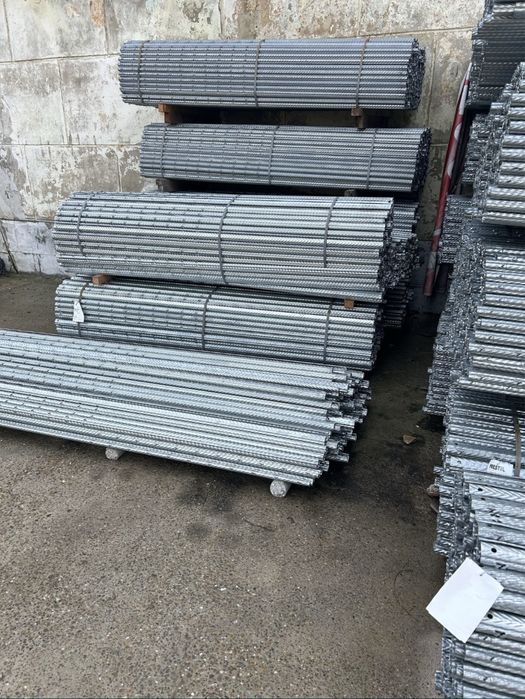 Spalieri zincati metalici