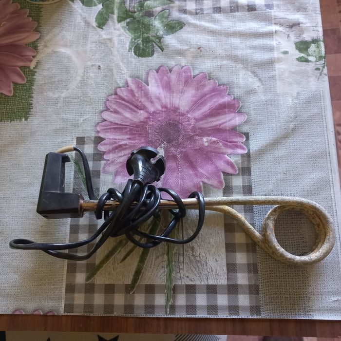 Продам электрокипятильник